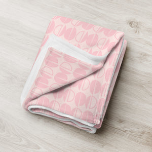 MON CHERIE Throw Blanket