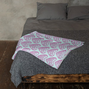 MODERN HEARTS Throw Blanket