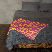 Load image into Gallery viewer, RUSH Throw Blanket
