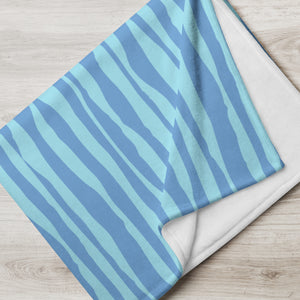 OCEAN Throw Blanket