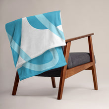 Load image into Gallery viewer, FLEUR Throw Blanket
