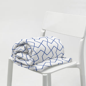 MODERN GEO Throw Blanket