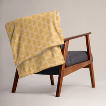 Load image into Gallery viewer, MERINGUE Throw Blanket
