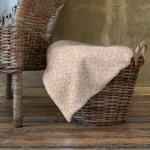 Load image into Gallery viewer, GOLDEN HEARTS Throw Blanket
