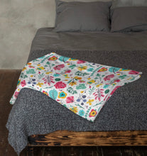 Load image into Gallery viewer, FLOWER GARDEN Throw Blanket
