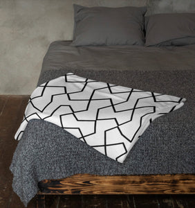 MODERN GEO LINES Throw Blanket