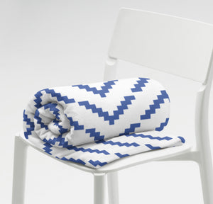 HAMPTON Throw Blanket