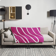 Load image into Gallery viewer, LAINE Throw Blanket
