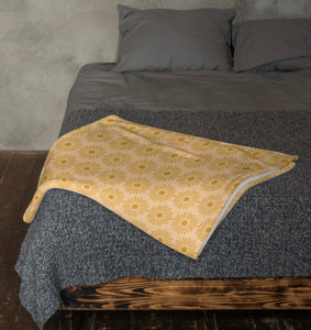 FLOWERS OF TUSCANY Throw Blanket