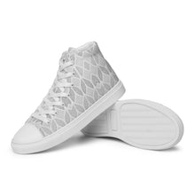 Load image into Gallery viewer, GIO Men’s high top canvas shoes
