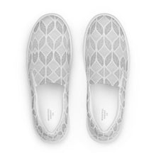 Load image into Gallery viewer, VALIANT Men’s slip-on canvas shoes
