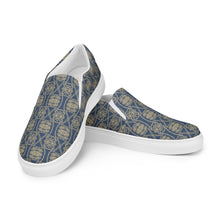 Load image into Gallery viewer, HAMILTON Men’s slip-on canvas shoes
