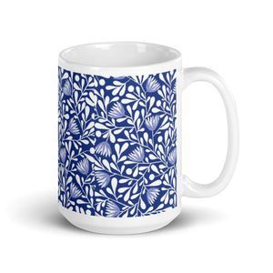 BLUE AND WHITE FLORAL PATTERN  Mug