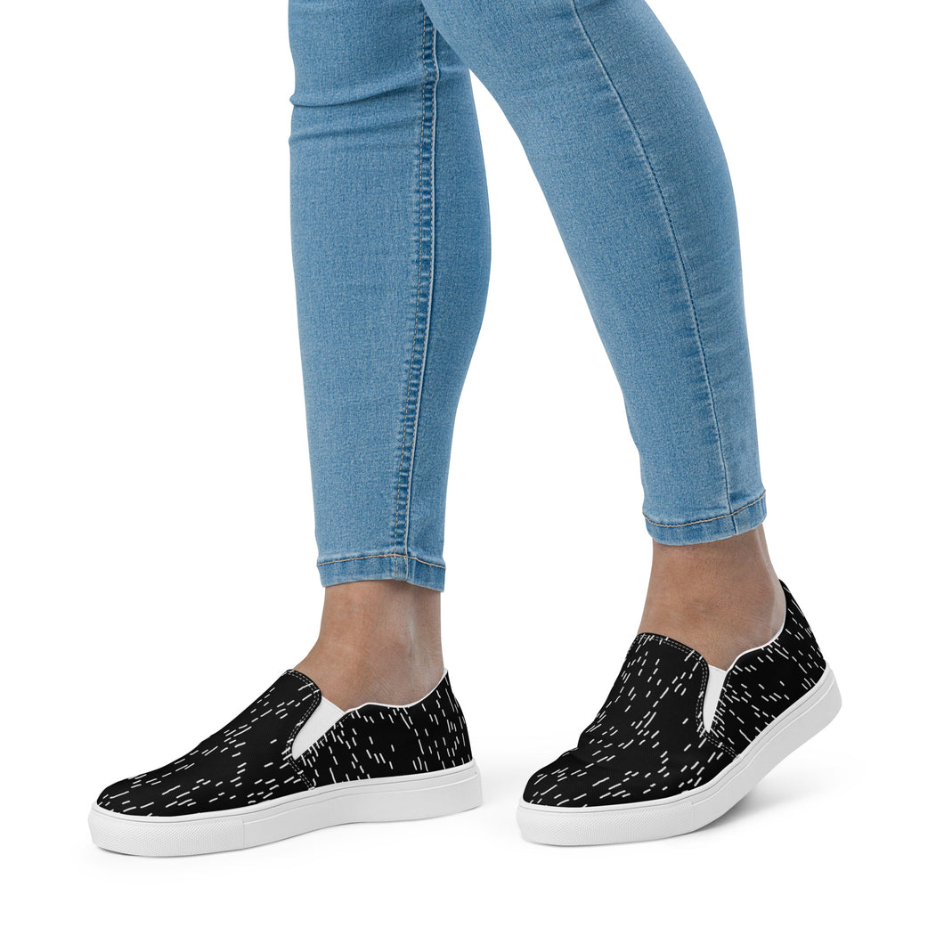 MODE Women’s slip-on canvas shoes