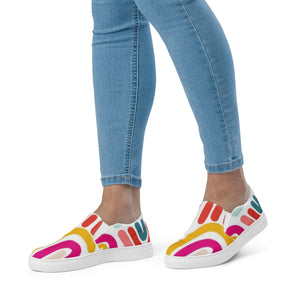 INSPIRE Women’s slip-on canvas shoes