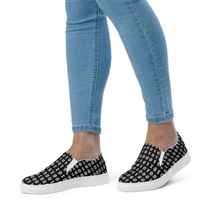 CODE Women’s slip-on canvas shoes