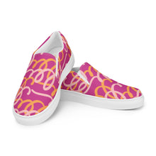 Load image into Gallery viewer, URBAN Women’s slip-on canvas shoes
